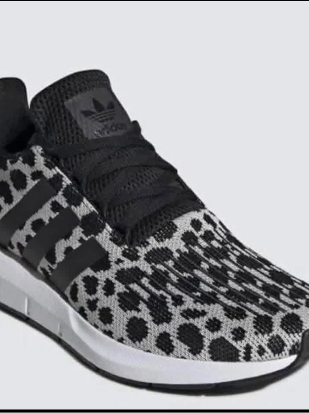 NEW Adidas Swift Run Women's Athletic Running Sneakers Leopard Size 6 BD7962